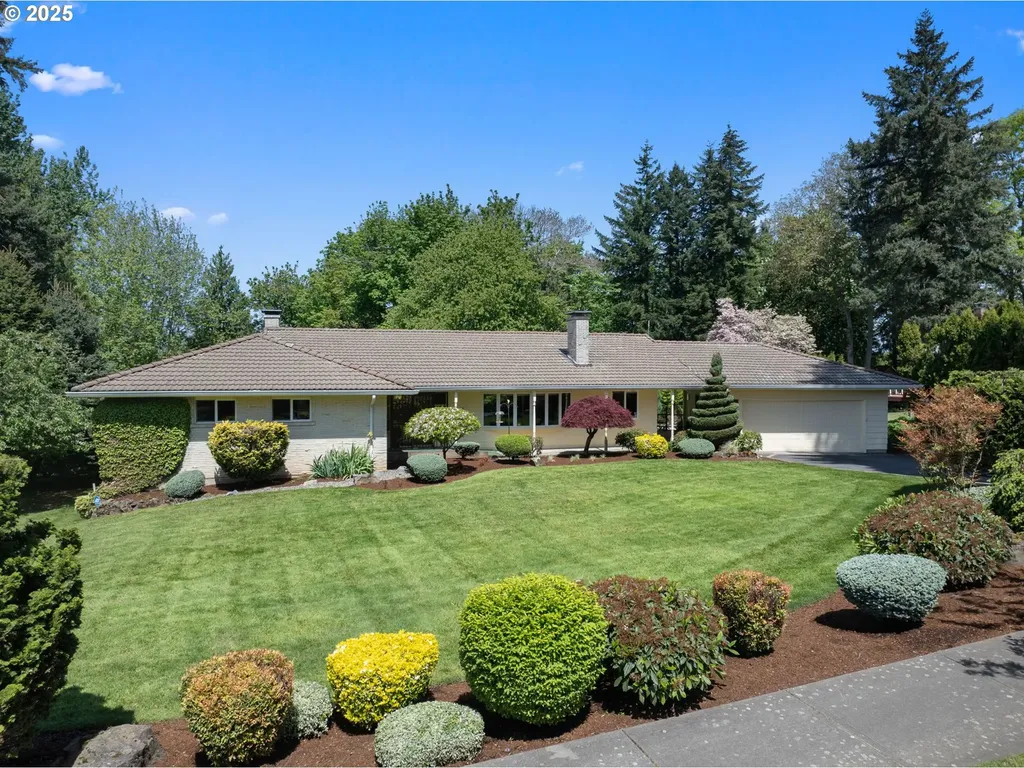 21949 NE Couch Street Gresham OR 97030
