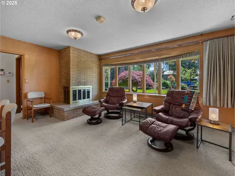 21949 NE Couch Street Gresham OR 97030