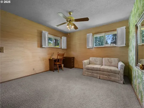 21949 NE Couch Street Gresham OR 97030