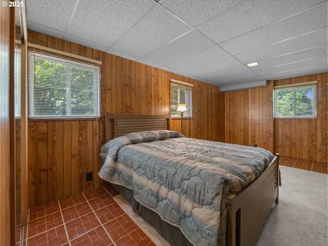 21949 NE Couch Street Gresham OR 97030