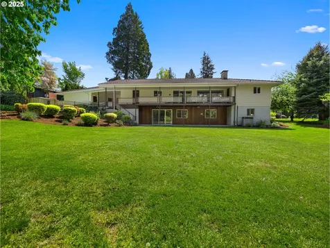 21949 NE Couch Street Gresham OR 97030