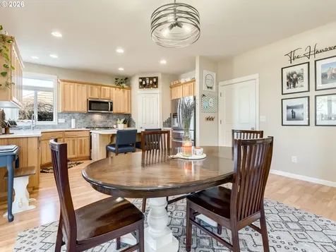 9803 NE 157th Avenue Vancouver WA 98682