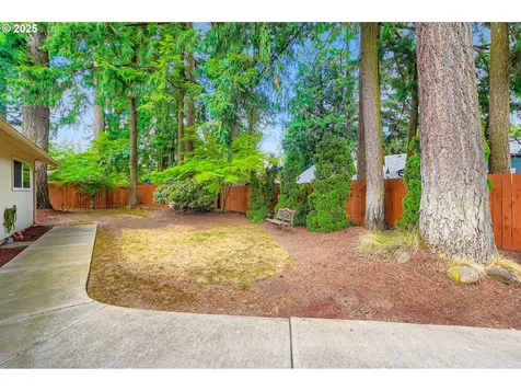 1713 SE 127th Avenue Vancouver WA 98683
