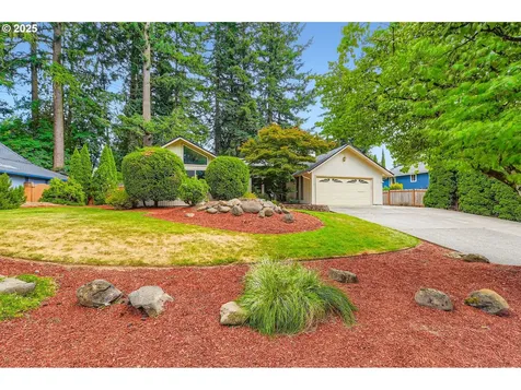 1713 SE 127th Avenue Vancouver WA 98683