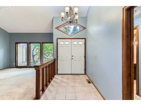 1713 SE 127th Avenue Vancouver WA 98683