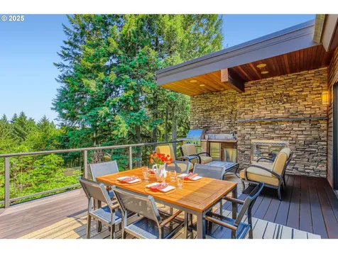 17907 SW Cicero Court Beaverton OR 97007