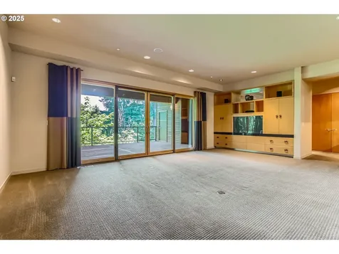 17907 SW Cicero Court Beaverton OR 97007