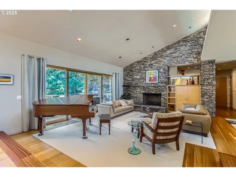 17907 SW Cicero Court Beaverton OR 97007