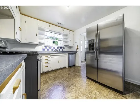 681 Liberty Street Ashland OR 97520