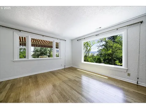 681 Liberty Street Ashland OR 97520