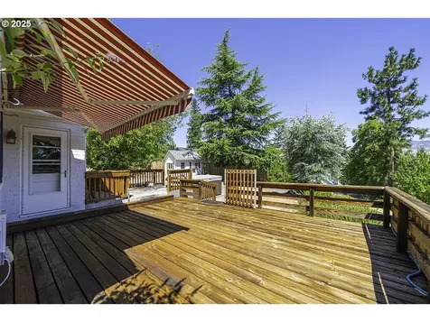 681 Liberty Street Ashland OR 97520