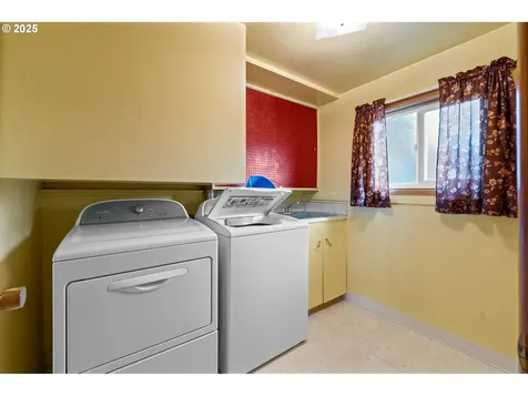 3350 NE 133rd Avenue Portland OR 97230