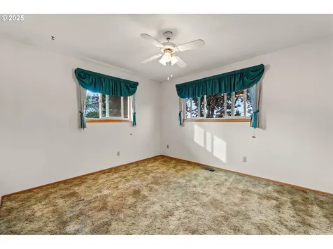 3350 NE 133rd Avenue Portland OR 97230