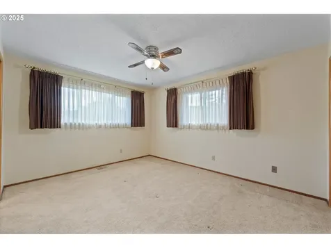 3350 NE 133rd Avenue Portland OR 97230