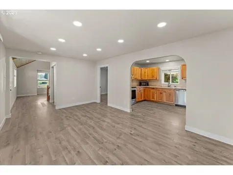 1527 SE 7th Avenue Camas WA 98607