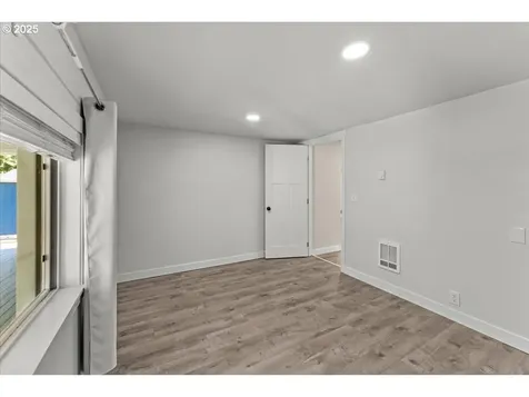 1527 SE 7th Avenue Camas WA 98607