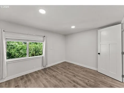 1527 SE 7th Avenue Camas WA 98607
