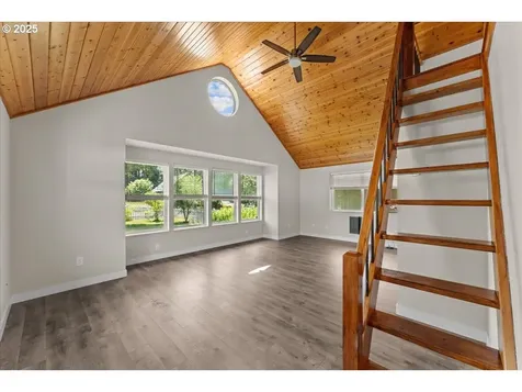 1527 SE 7th Avenue Camas WA 98607