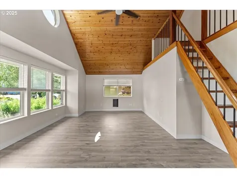 1527 SE 7th Avenue Camas WA 98607