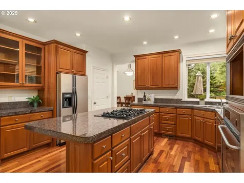 16555 SW Red Rock Court Beaverton OR 97007