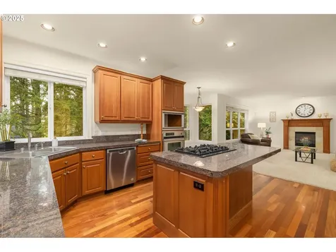 16555 SW Red Rock Court Beaverton OR 97007