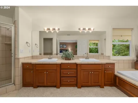 16555 SW Red Rock Court Beaverton OR 97007