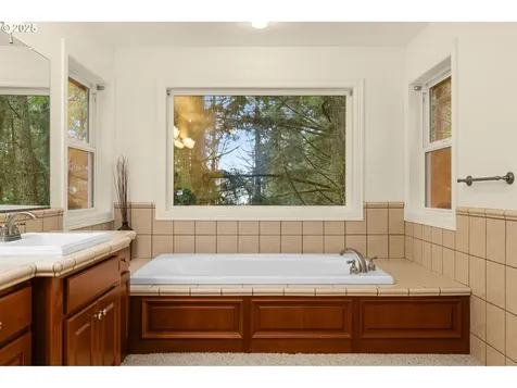 16555 SW Red Rock Court Beaverton OR 97007