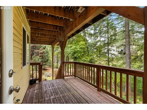 16555 SW Red Rock Court Beaverton OR 97007