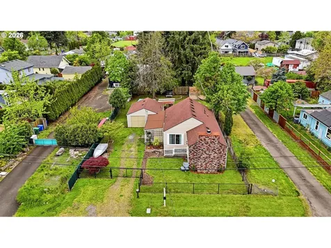 7905 SE Bybee Boulevard Portland OR 97206