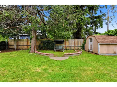 7905 SE Bybee Boulevard Portland OR 97206