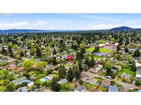 7905 SE Bybee Boulevard Portland OR 97206