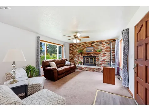 7905 SE Bybee Boulevard Portland OR 97206