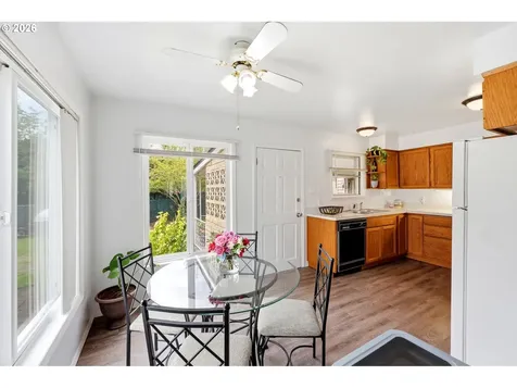 7905 SE Bybee Boulevard Portland OR 97206