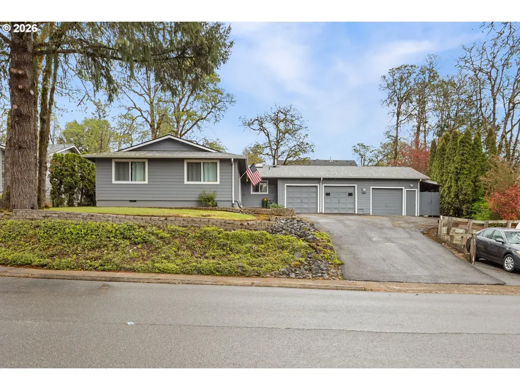 542 NW Douglas Street Dallas OR 97338