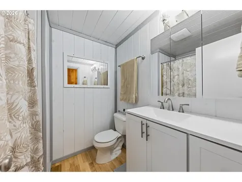 542 NW Douglas Street Dallas OR 97338