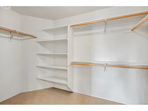 13610 SW Aerie Drive Portland OR 97223