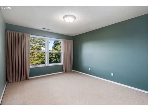 13610 SW Aerie Drive Portland OR 97223