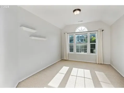 13610 SW Aerie Drive Portland OR 97223