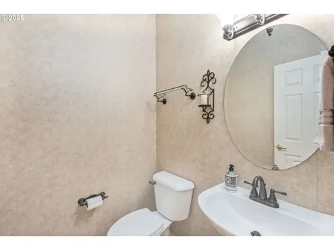 13610 SW Aerie Drive Portland OR 97223