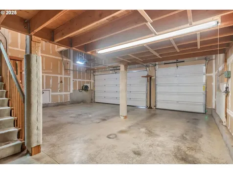 13610 SW Aerie Drive Portland OR 97223