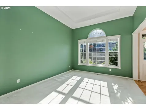 13610 SW Aerie Drive Portland OR 97223