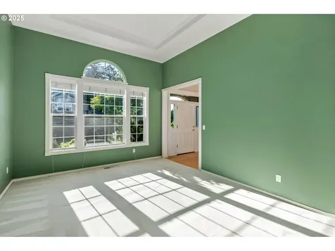 13610 SW Aerie Drive Portland OR 97223