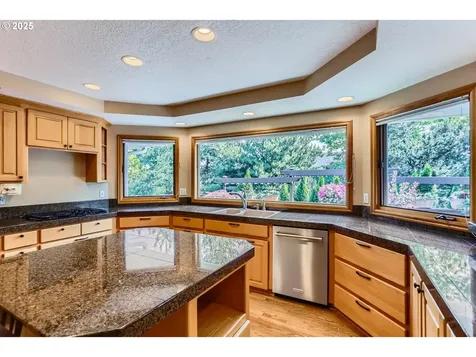 15290 SW 141st Avenue Portland OR 97224