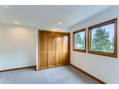 15290 SW 141st Avenue Portland OR 97224