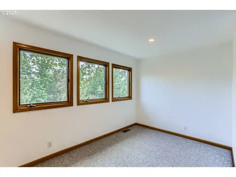 15290 SW 141st Avenue Portland OR 97224