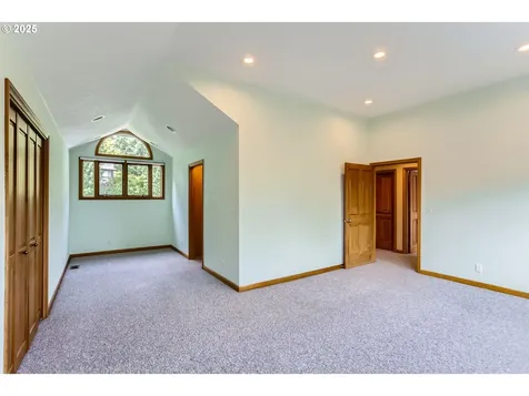 15290 SW 141st Avenue Portland OR 97224
