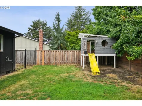 1611 NW Angeline Court Gresham OR 97030