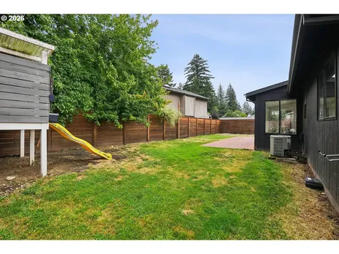 1611 NW Angeline Court Gresham OR 97030