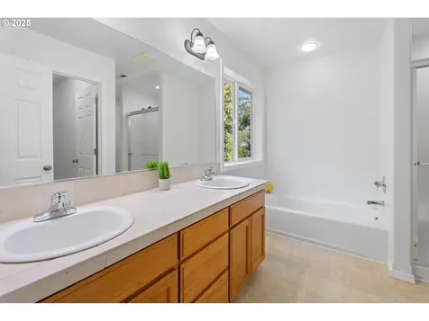 2637 SW 186th Place Beaverton OR 97003