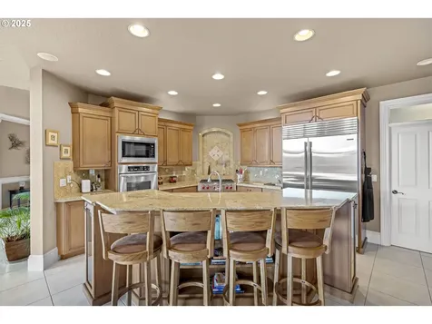 5104 NW 145th Street Vancouver WA 98685
